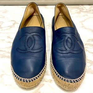 Chanel Interlocking CC Navy Leather Espadrilles Size 41